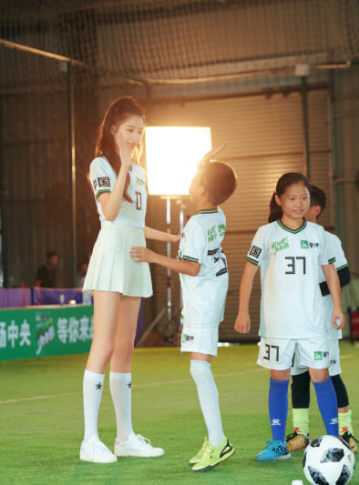 国足赛事直播引燃球迷热情